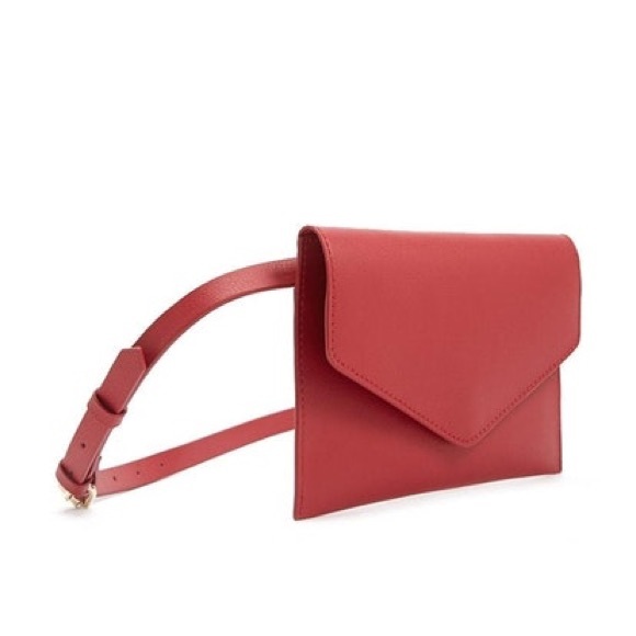 NWT Forever 21 Red Faux Leather Envelope Belt Bag - Picture 4 of 6